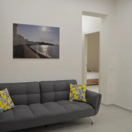 Zefiro Nyaraló